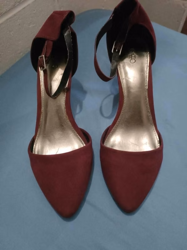 Small heels