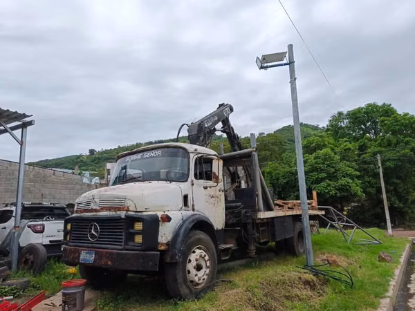 Grua articulada