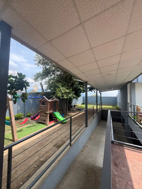 Townhouse rental in Lomas de San Francisco