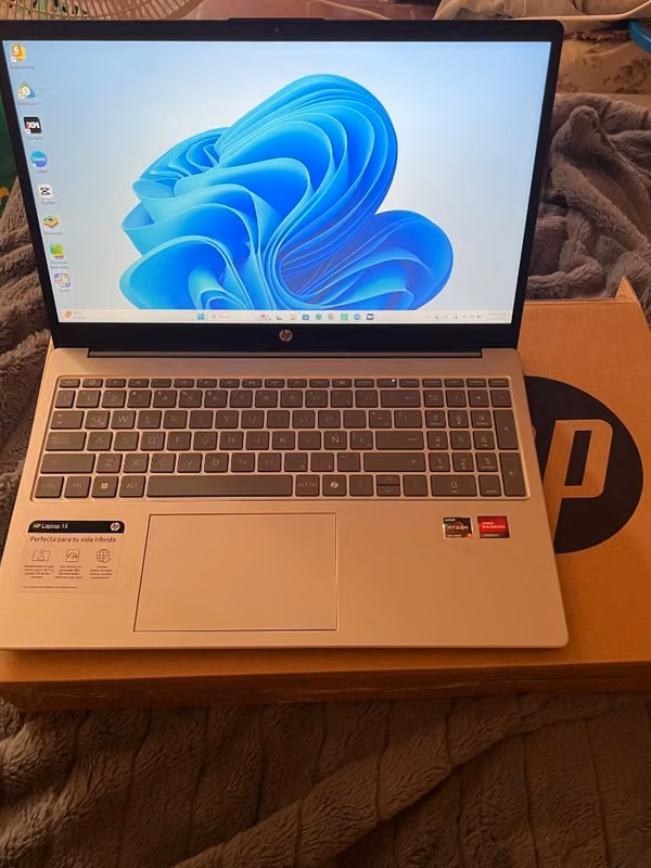 Laptop hp 15 Ryzen 3