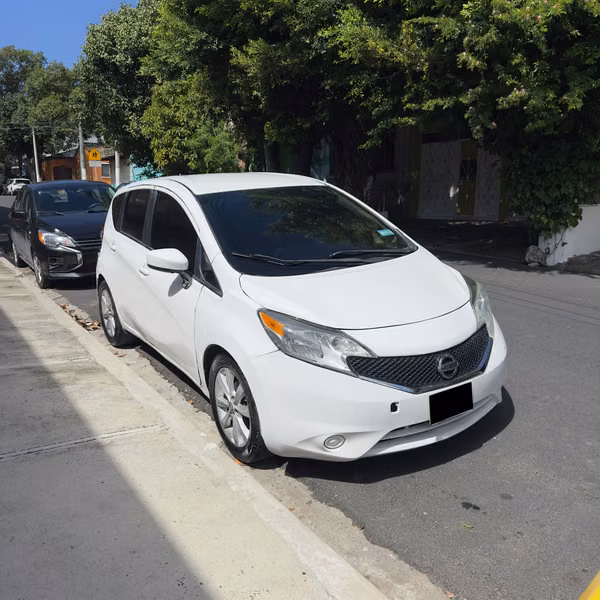 Nissan Versa Note 2017