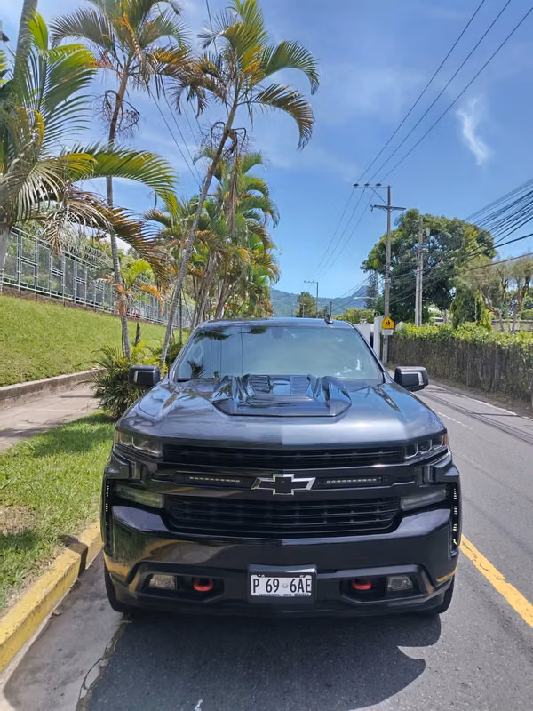 Chevrolet Silverado 2021