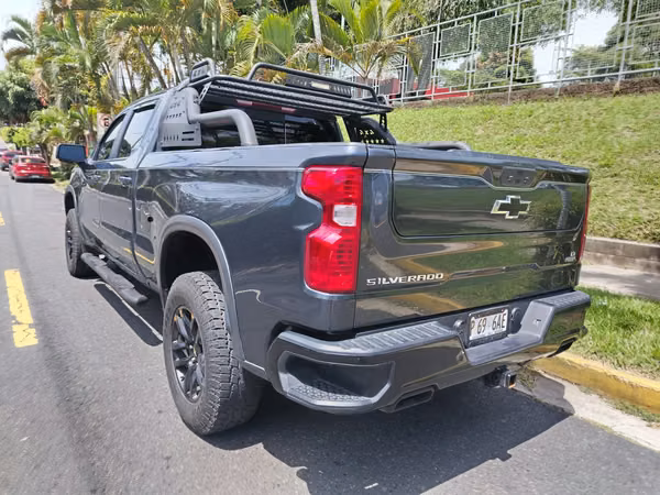 Chevrolet Silverado 2021
