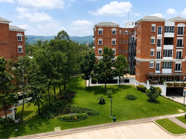 Apartment for Rent in Colonia San Benito, Portal La Castellana