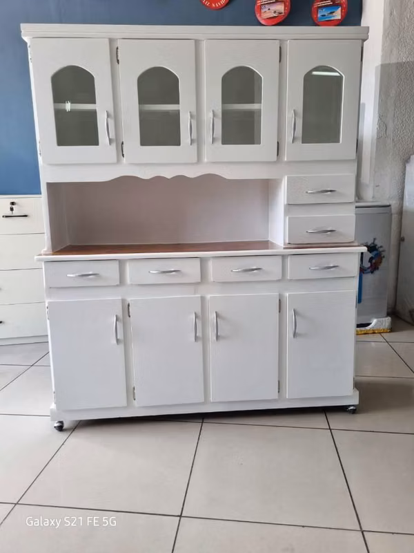 Chineros 4 Doors
