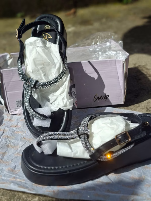 Sandalias