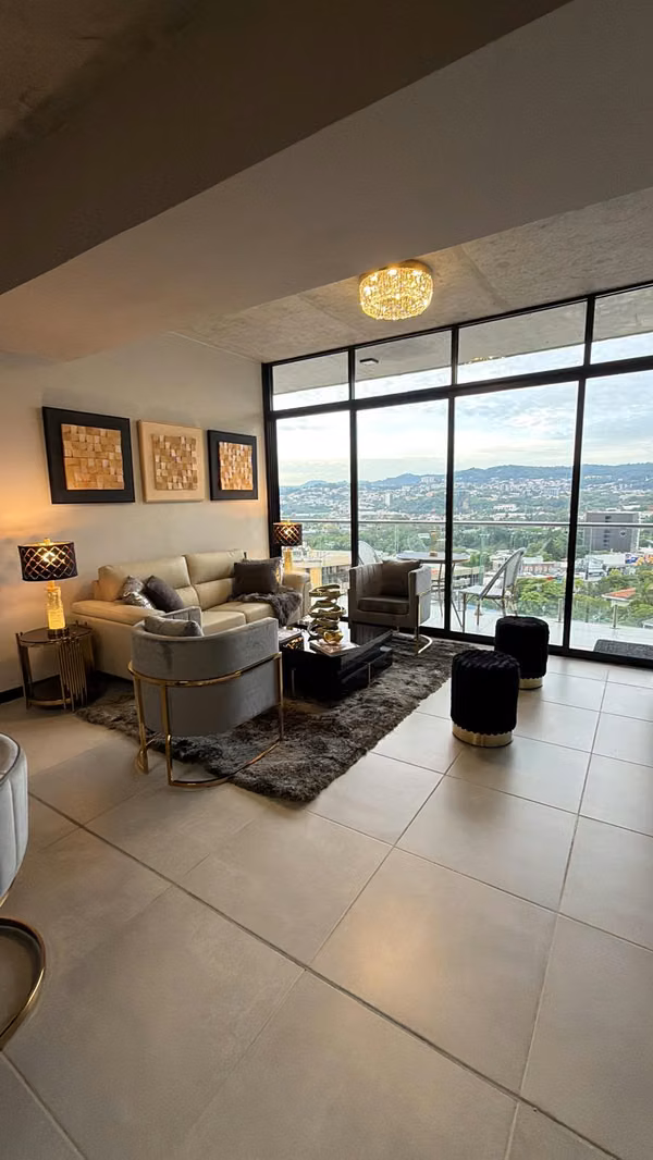 SE ALQUILA APARTAMENTO ART HAUS SAN BENITO, FULL-AMUEBLADO