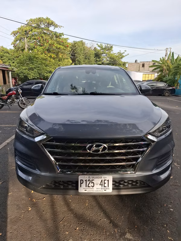 Hyundai Tucson 4x4 2021 (46,445 de millas y bolsas de aire buenas)