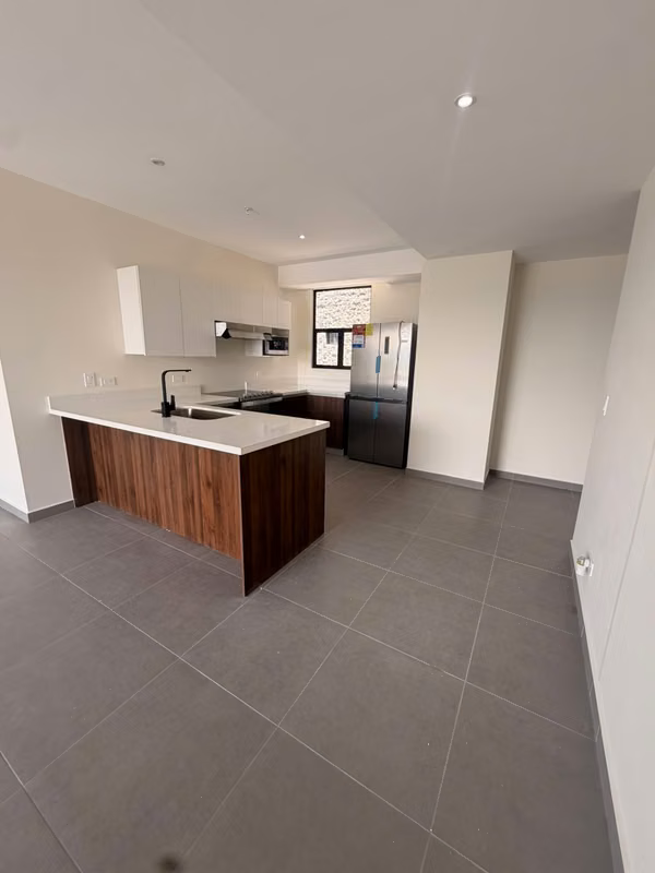 SE ALQUILA APARTAMENTO EN 8.VII HOMES – COLONIA ESCALÓN