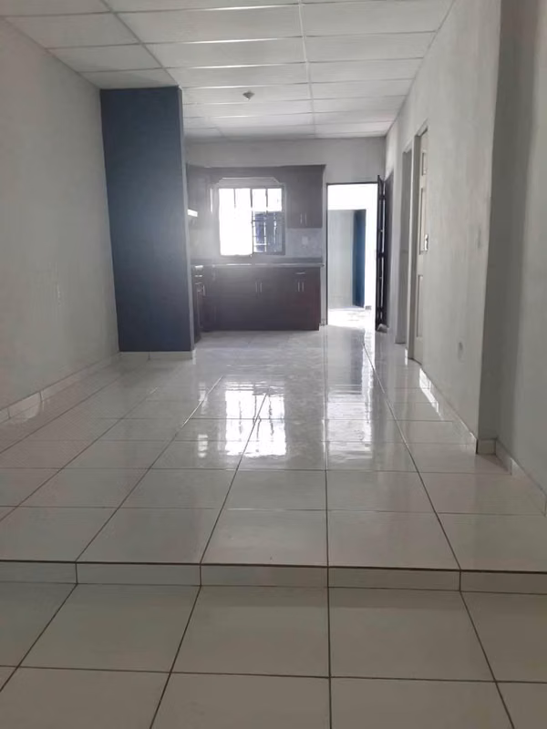 Se alquila hermosa casa en San Miguel cerca de la universidad Gerardo barrio