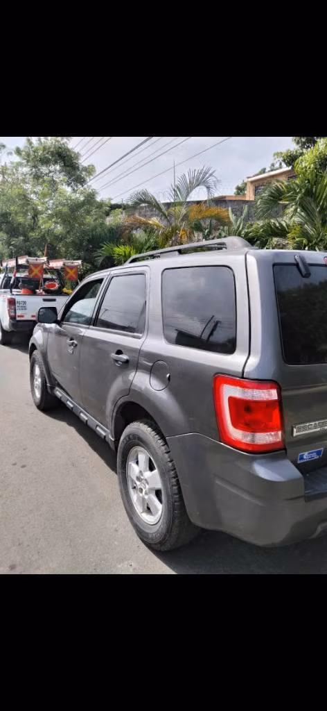 FORD ESCAPE 2010 XLT 4X4 INTELIGENTE