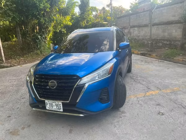 Nissan kicks SV 4x2 bolsas de aire buenas 2021