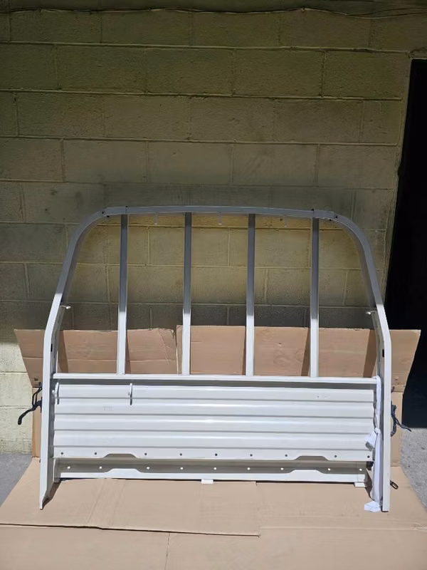 Compuertas nuevas de KIA K2700