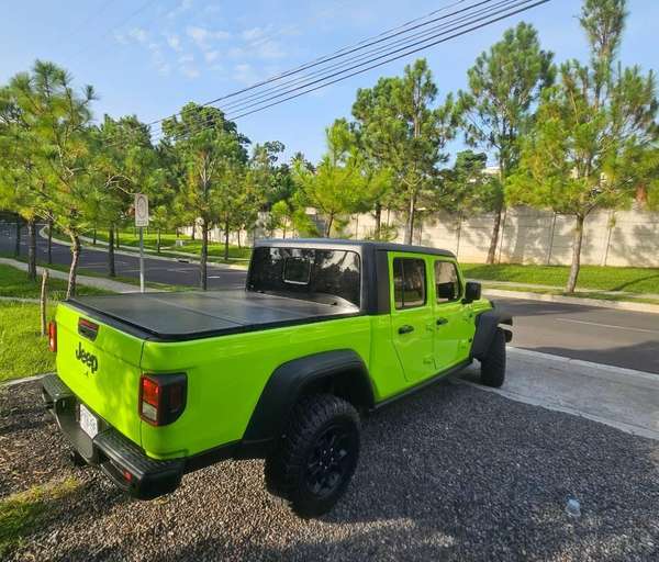 Jeep Gladiator 2023