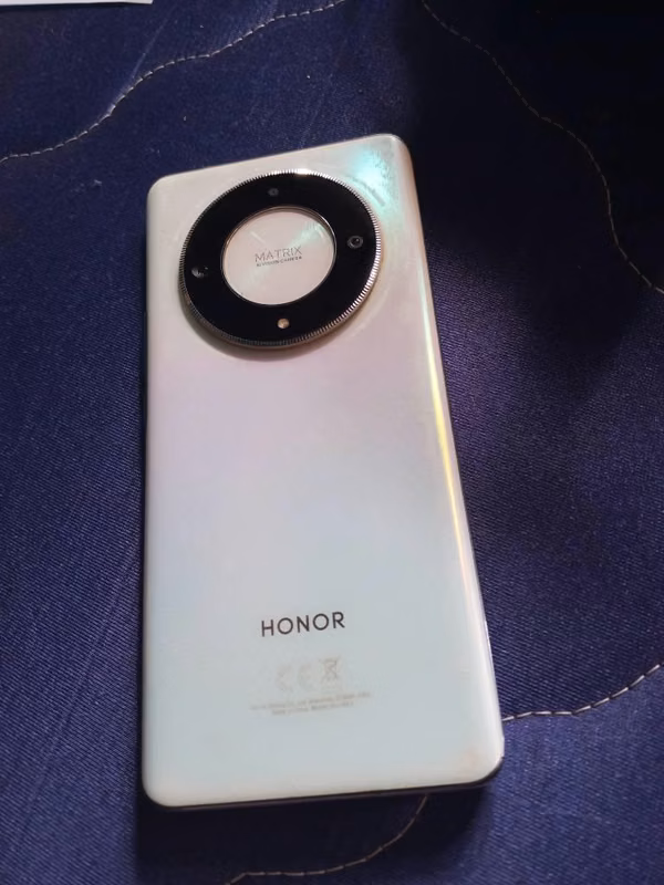 Honor Magic 5 Lite 5G