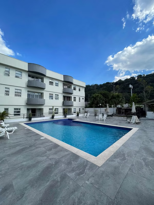 SE ALQUILA APARTAMENTO COSMOPOLITAN SANTA ELENA, AMUEBLADO