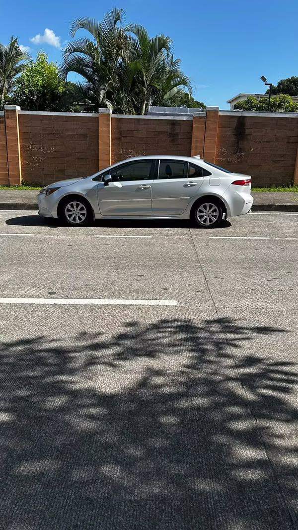 2021 Toyota Corolla | sedán | $12,900 | Eagle Auto Sales