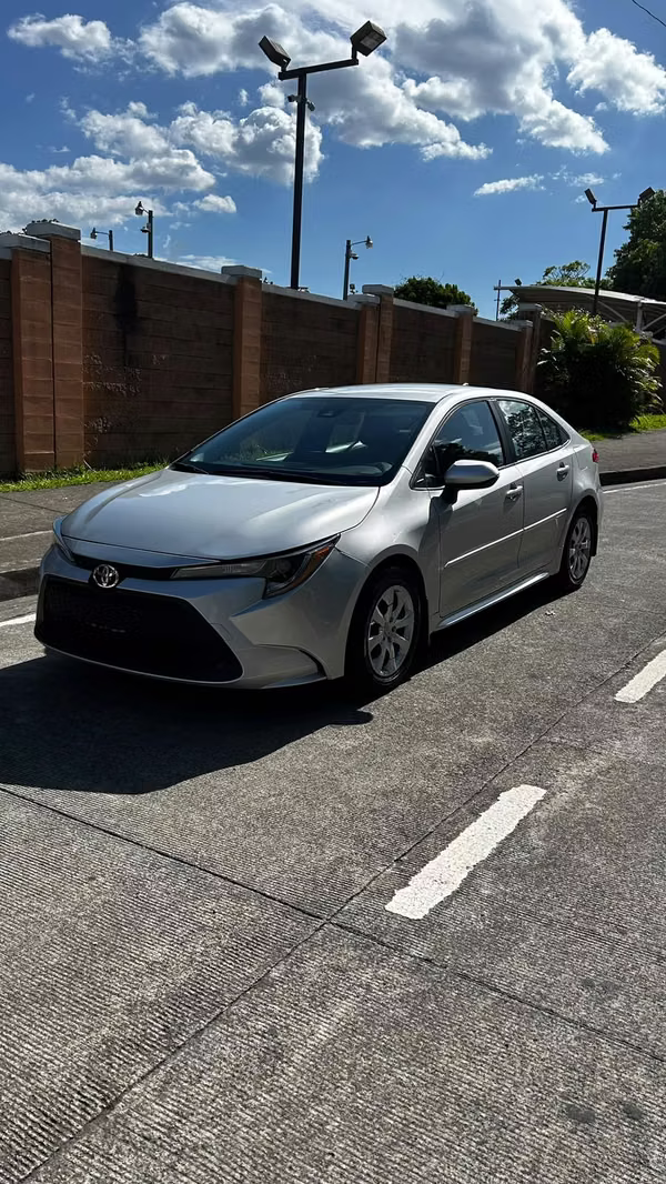 2021 Toyota Corolla | sedán | $12,900 | Eagle Auto Sales