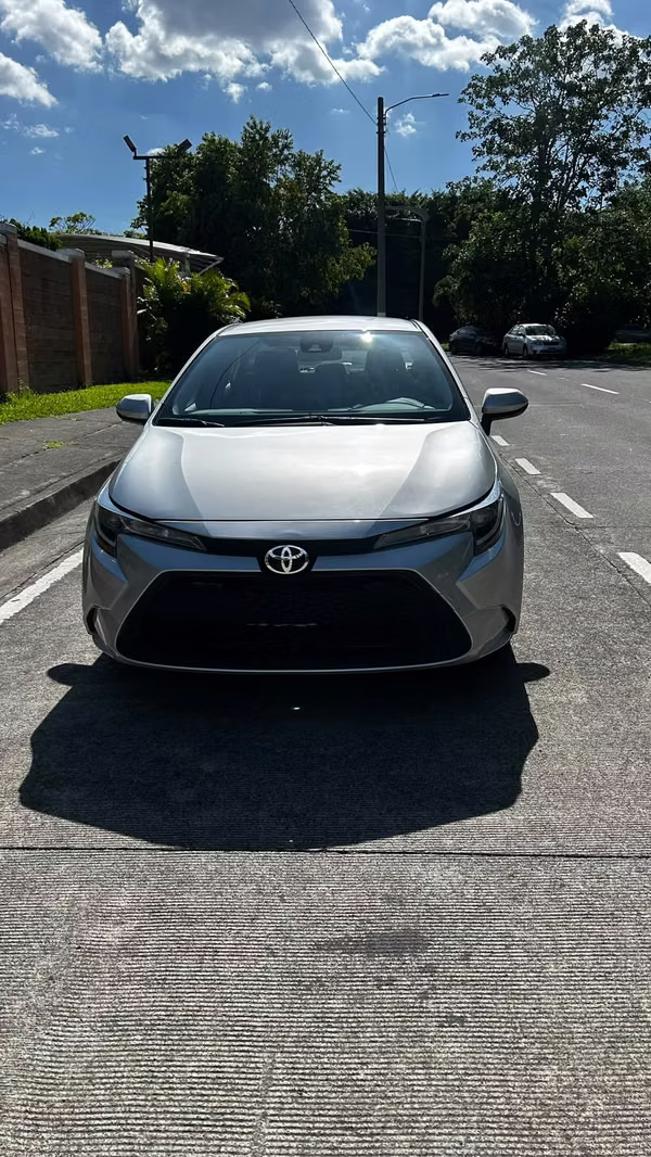 2021 Toyota Corolla | sedán | $12,900 | Eagle Auto Sales
