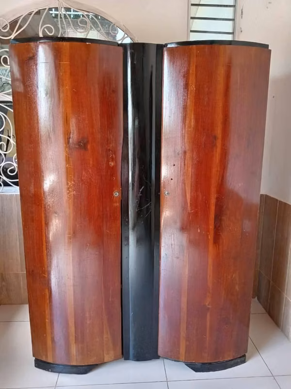 Ropero de Madera Cedro Clasico $239