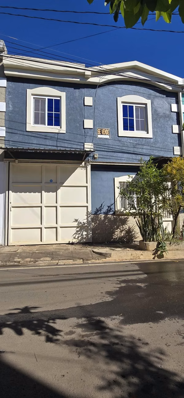 Casa de venta en Santa Ana
