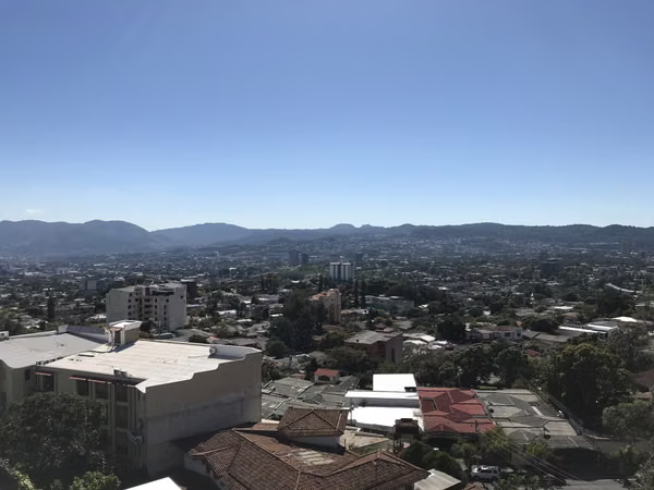 ALQUILER APARTAMENTO AMUEBLADO EN COLONIA ESCALON
