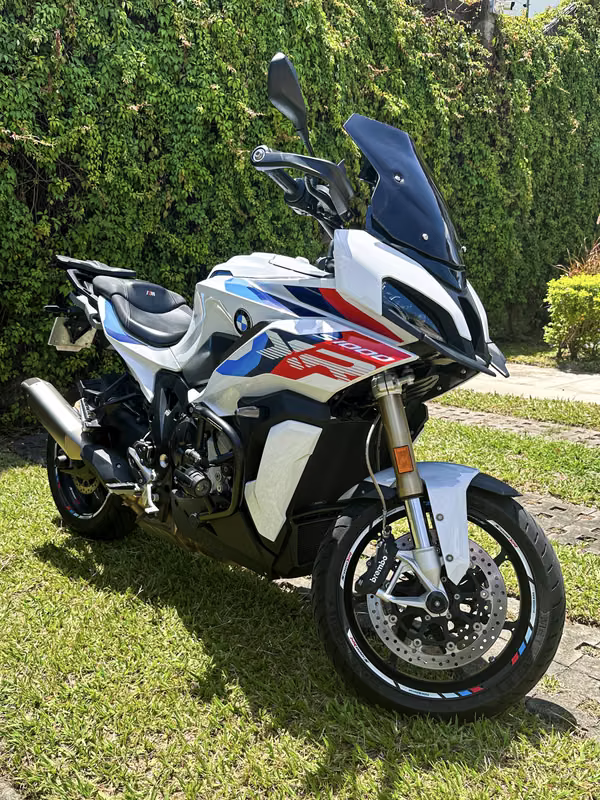 BMW S1000XR