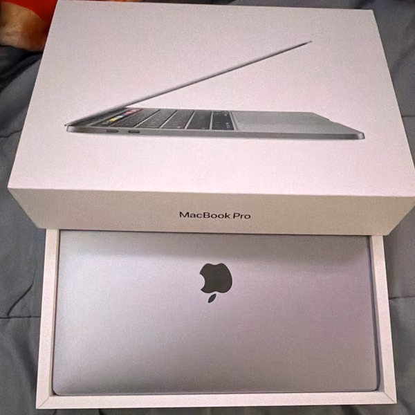Apple MacBook Pro 13.3 