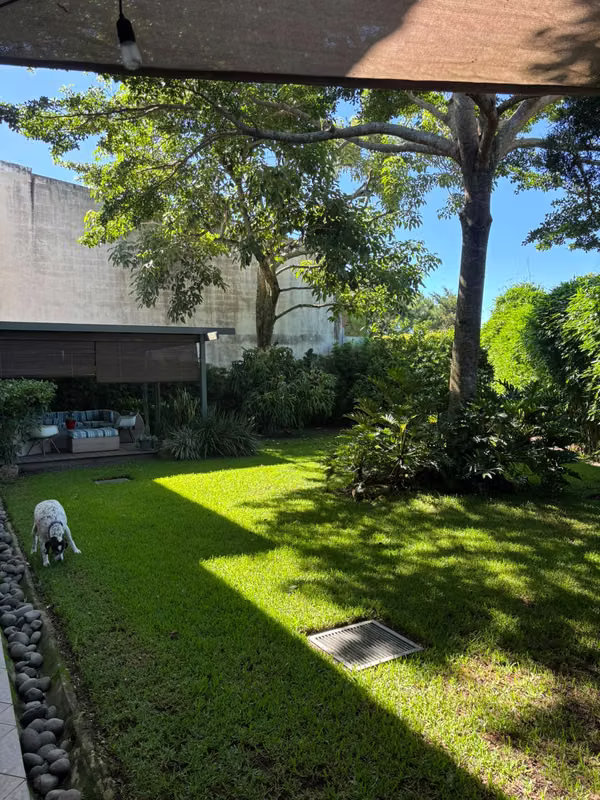 MODERN HOME FOR SALE $1.4 M
