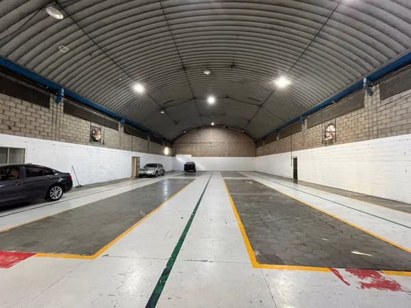 BODEGA en ANTIGUO CUSCATLAN