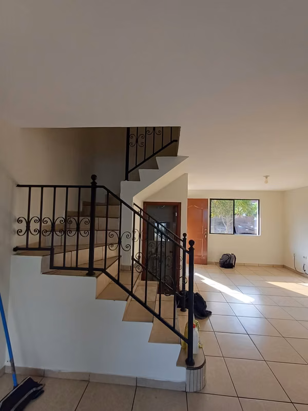 HOUSE IN VERANDA