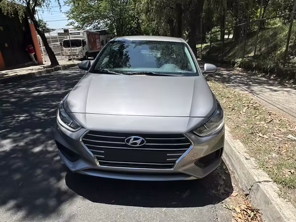 Hyundai Accent 2022 59mil millas