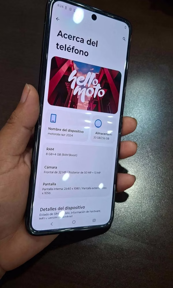 Motorola Razr 50 2024 256 gb totalmente comk nuevo libre de fabrica 