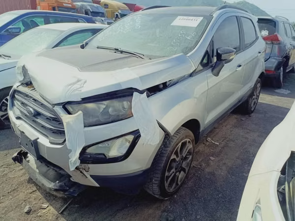 FORD ECOSPORT 4X4 PARA REPARAR,MODELO SES 2019 ,BOLSAS BUENAS,ENCIENDE y CAMINA