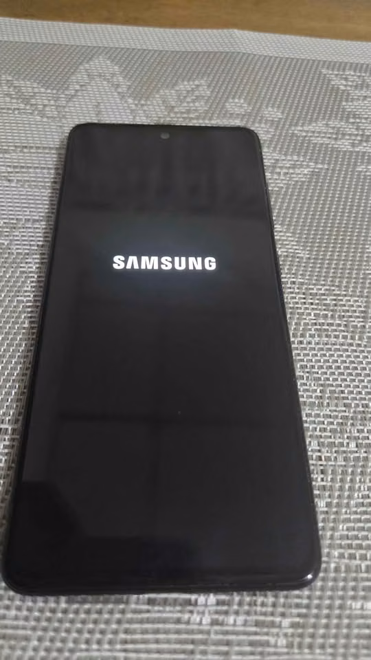 VENDO Smartphone Samsung A51 POR VIAJE