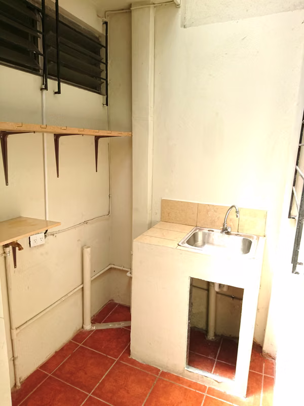 Apartamento con 1 dormitorio cerca de Blvd de los Heroes