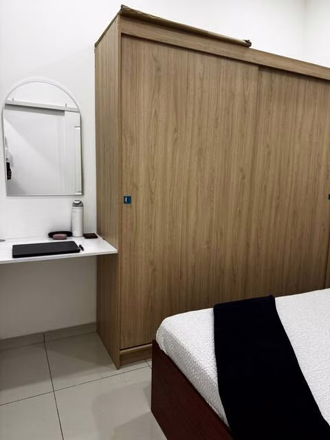 Apartamento Como nuevo de 1 habitaciòn con baño con tina - cerca de todo-Cumbres de la Escalon