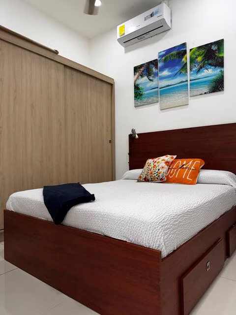 Apartamento Como nuevo de 1 habitaciòn con baño con tina - cerca de todo-Cumbres de la Escalon