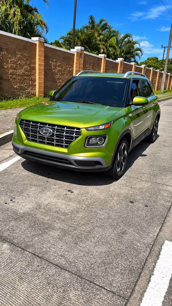 Hyundai Venue 2023 | SUV | $12,800 | Eagle Auto Sales