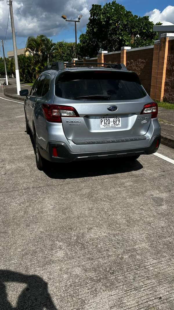 Subaru Outback 2019 | SUV ~ AWD ~ Bolsas buenas | $10,500 | Eagle Auto Sales