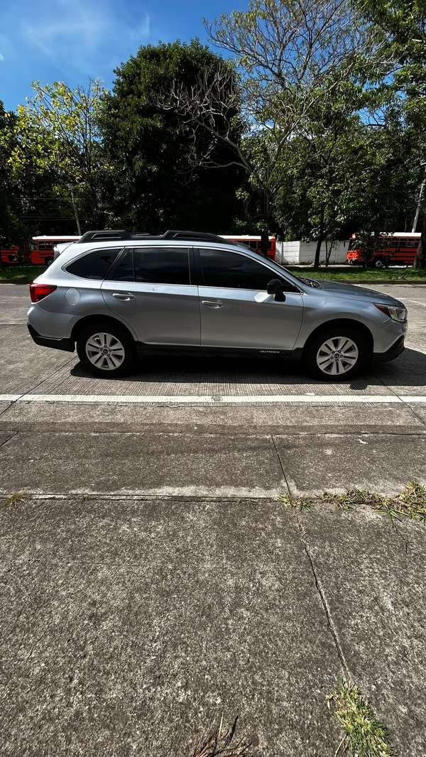 Subaru Outback 2019 | SUV ~ AWD ~ Bolsas buenas | $10,500 | Eagle Auto Sales