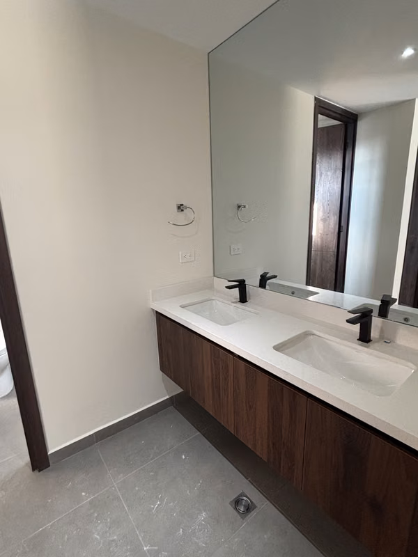 A ESTRENAR APARTAMENTO EN TORRE 8-VII HOMES COLONIA ESCALON