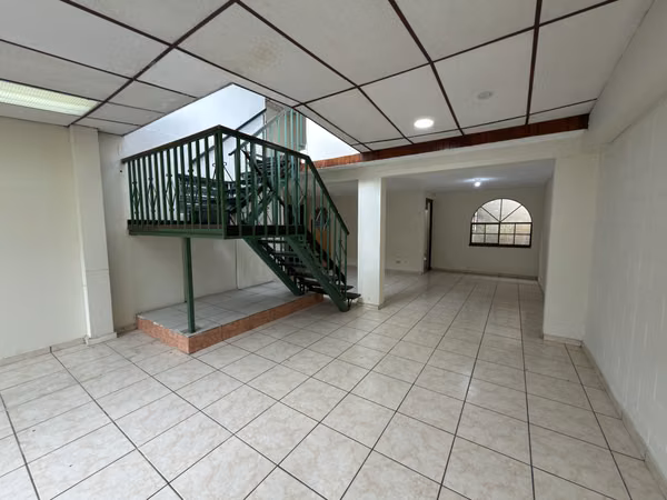 RENTAL HOUSE FOR OFFICE IN SANTA KEY