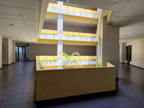 EN VENTA | OFICINA CORPORATIVA EN GRAN PLAZA- OFICINA 207, SAN BENITO, SAN SALVADOR
