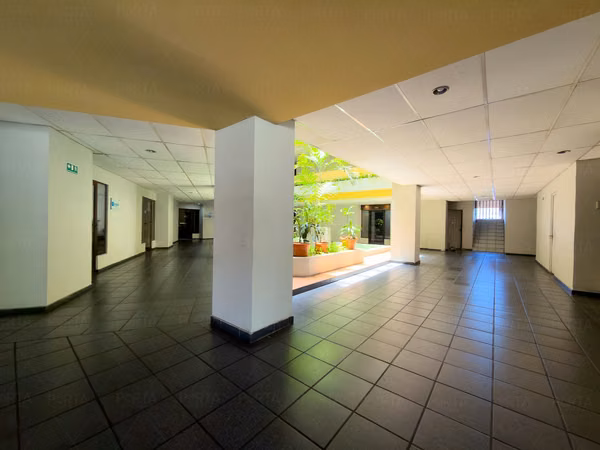 EN VENTA | OFICINA CORPORATIVA EN GRAN PLAZA- OFICINA 207, SAN BENITO, SAN SALVADOR
