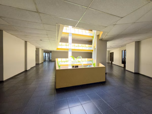 EN VENTA | OFICINA CORPORATIVA EN GRAN PLAZA- OFICINA 207, SAN BENITO, SAN SALVADOR