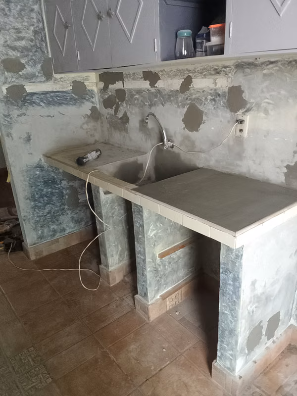 Various works remodeling construction and hens in general consult quick attention