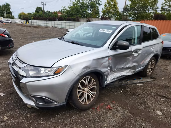 Mitsubishi Outlander SE 2018
