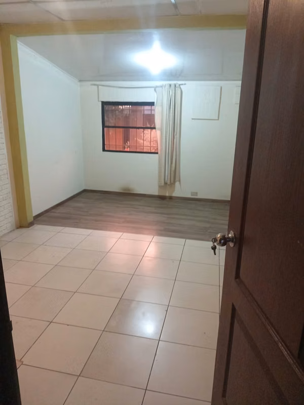Alquiler de casa en La Cima 3 de un nivel San Salvador