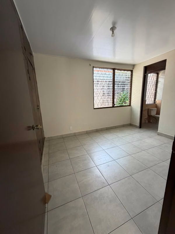 Vendo casa colonia Layco san Salvador